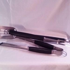 Grilling tool set three-piece